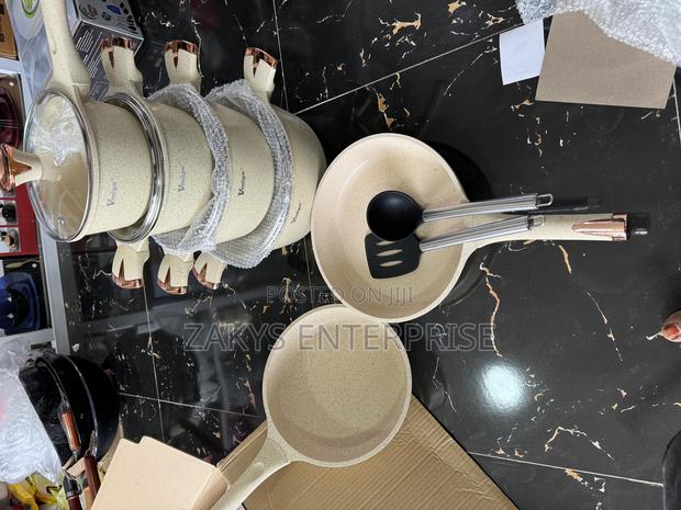 Ucc Life Non Stick Ceramic Tech Cookware 12pcs · Photo 3