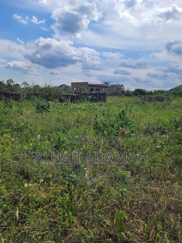 Land for Sale at Santa'si Darko · Photo 2