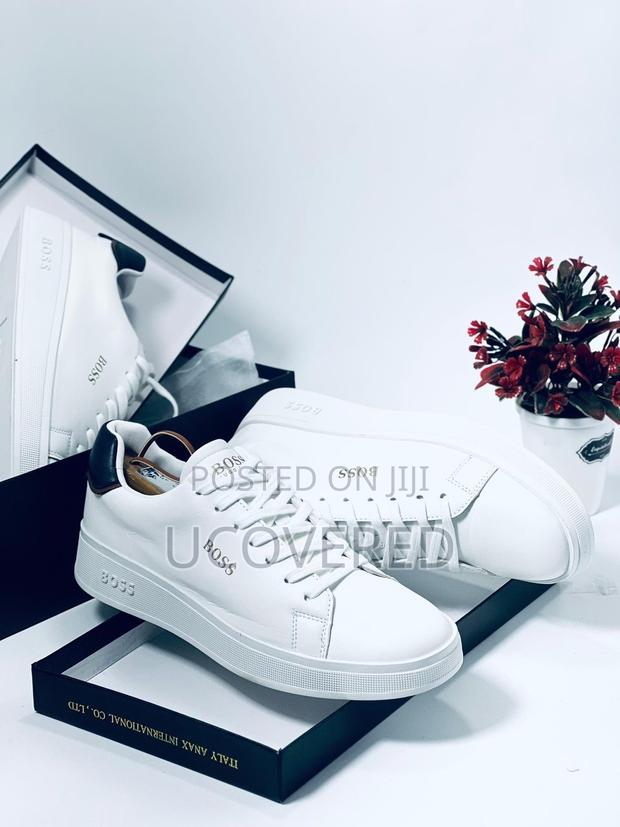 Boss Sleek Leather Sneaker · Photo 2