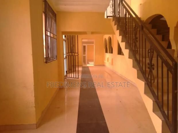 8bdrm House in Fredimens Real, Kumasi Metropolitan for sale · Photo 8