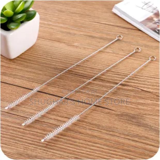 1pcs Reusable Straw Cleaner Brush · Photo 1