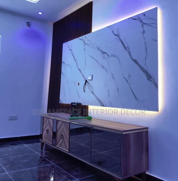 Affordable Tv Unit Design · Photo 5