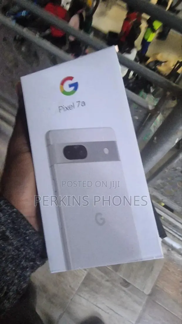 New Google Pixel 7a 128 GB Silver · Photo 1