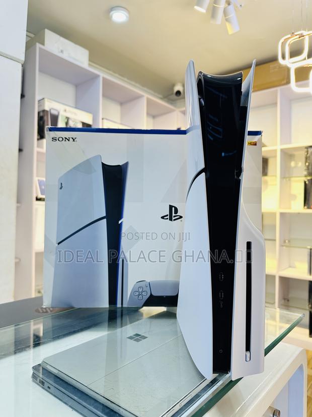 Pre Own New Ps5 Slim 1tb With Games · Photo 4