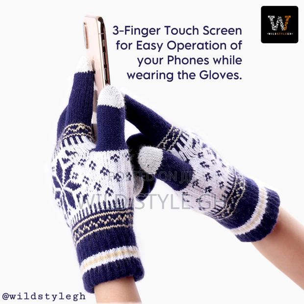 Quality Knitted Winter Gloves · Photo 8