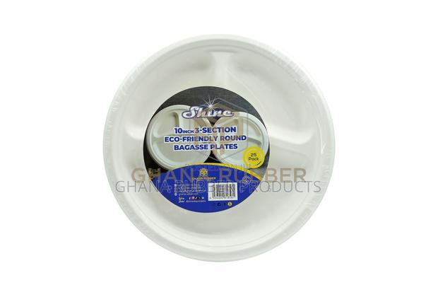 3-Section Bagasse Round Plates 10-Inches (500pcs)