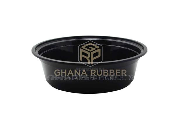 32oz Round Black Microwavable Containers (150pcs)