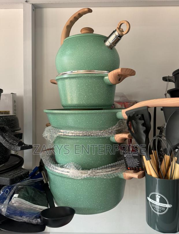 Non Stick Granite Set With Kettle · Photo 1