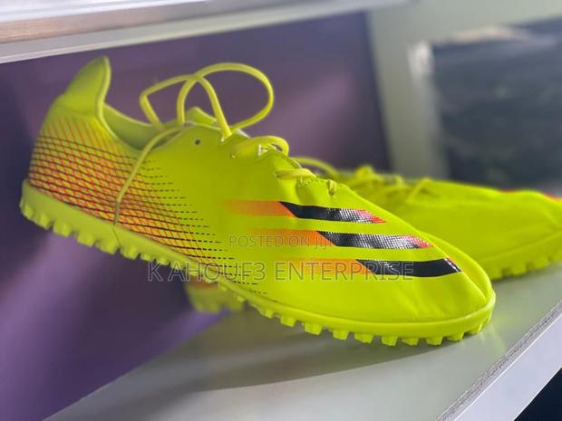 Adidas Gym Boots · Photo 5