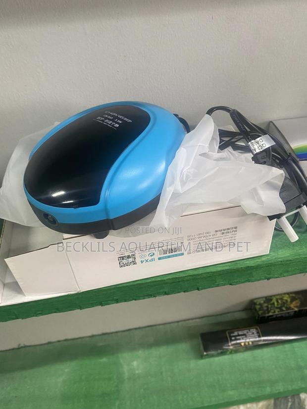 Single Outlet Airpump · Photo 1