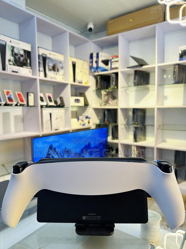 Playstation Portal New · Photo 3