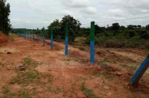 Legitimate Land Demarcations · Photo 3