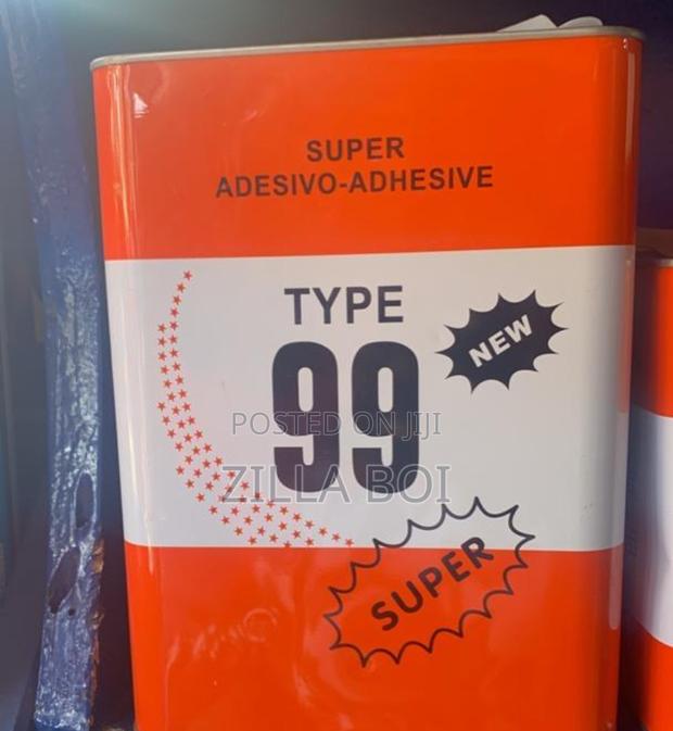 99 Glue Super · Photo 2