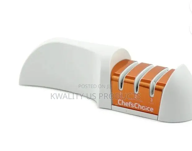 Chef's Choice Manual Knife Sharpener · Photo 1
