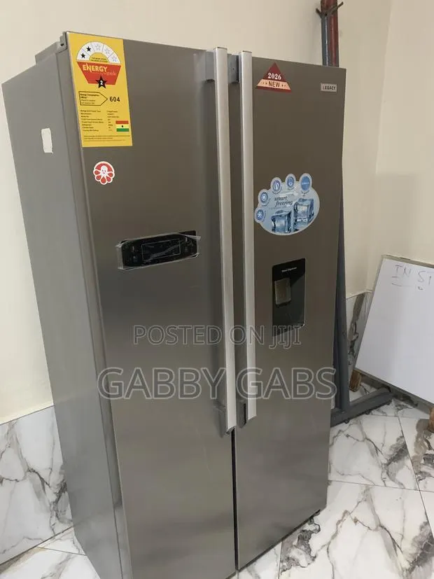 Very Neat Legacy Refrigerator · Photo 1