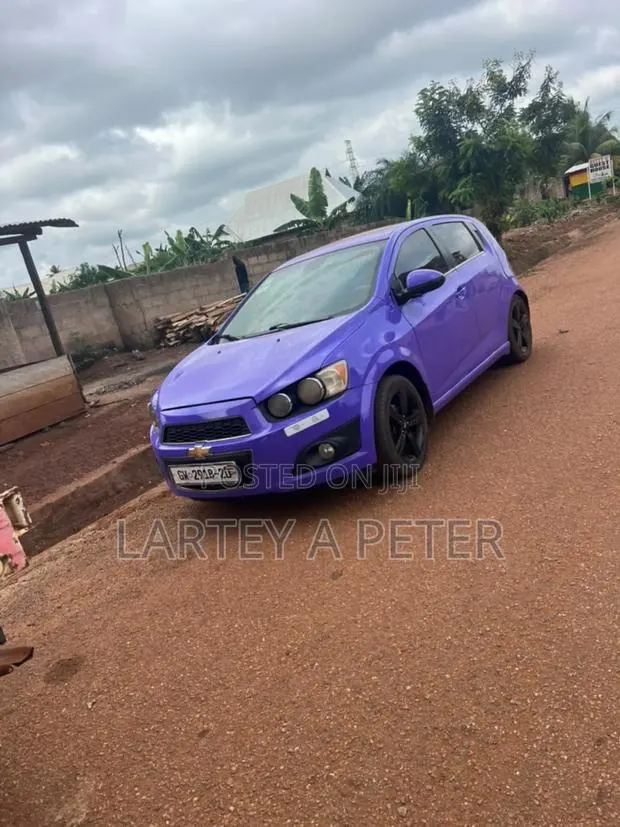 Chevrolet Sonic RS 2013 Purple · Photo 1