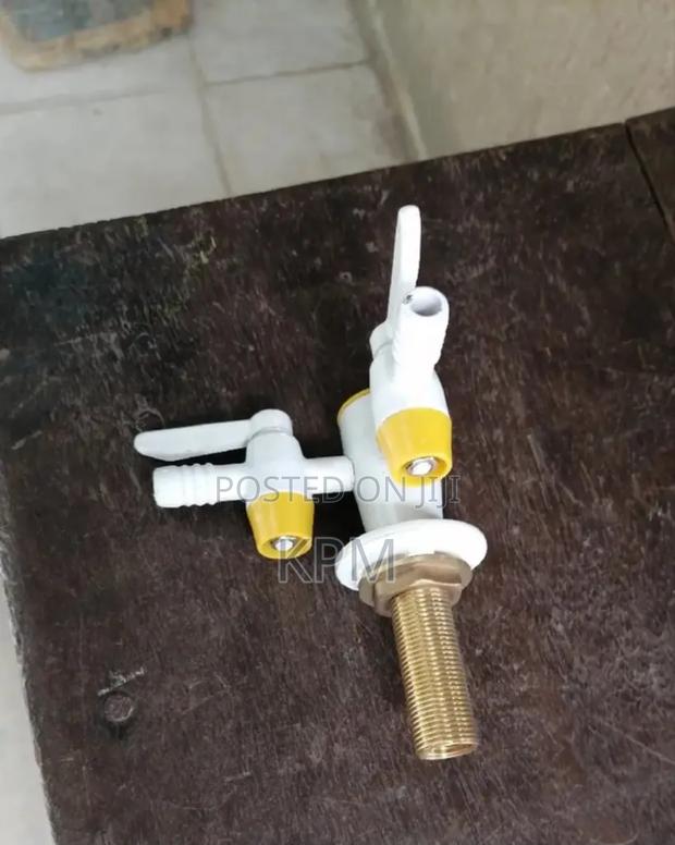 Laboratory Gas Tap · Photo 1