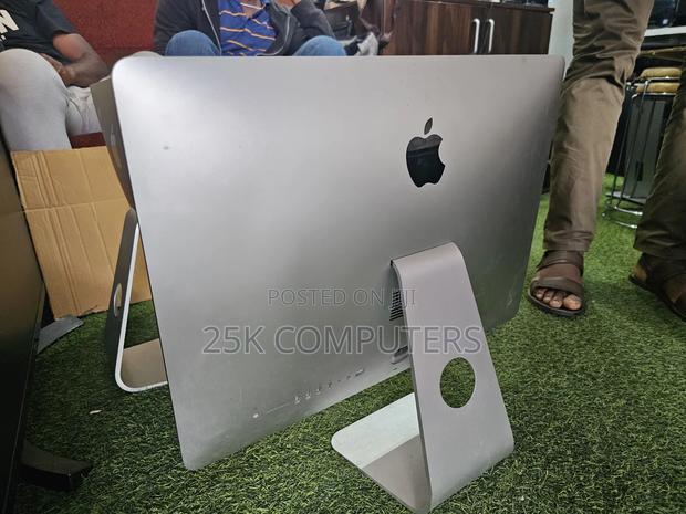 Desktop Computer Apple iMac 8GB Intel Core i5 SSD 500GB · Photo 2