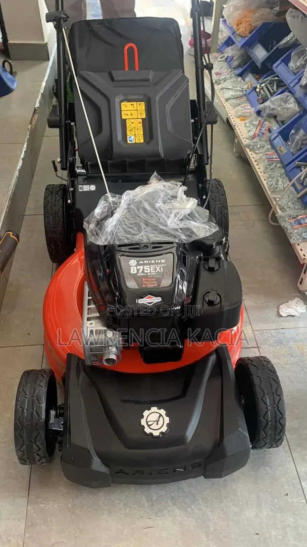 Lawn Mower · Photo 1