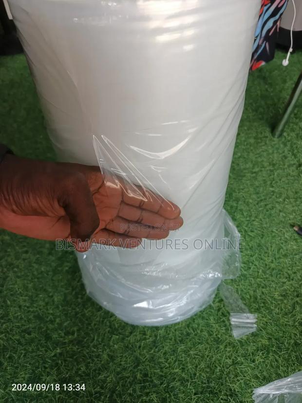 20kg, 20inch Shrink Wrap Rubber Film 80micron by 20 Inches · Photo 3