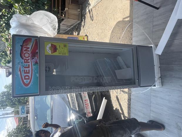 Original Delron DDF-220 Showcase Display Refrigerator - · Photo 1