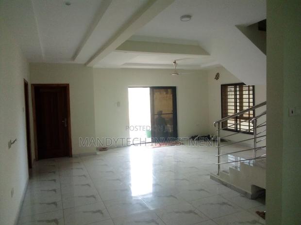 4 Bedroom House in a Prime Location · Photo 5