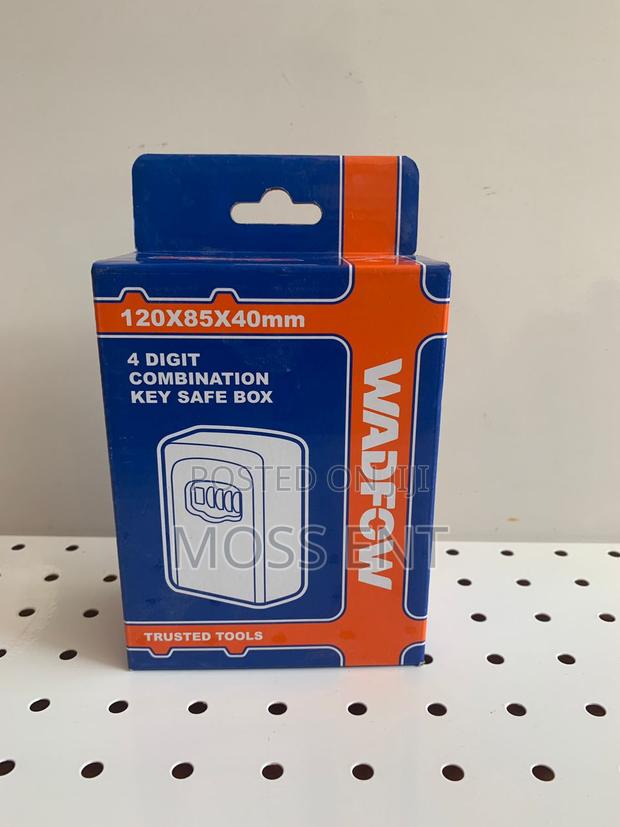4 Digit Combination Key Safe Box - Wkfb1119 · Photo 2