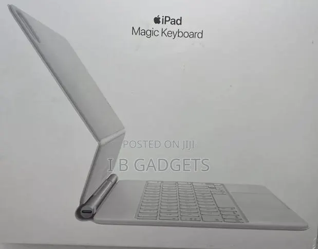 M4 MAJIC Apple iPad Majic Keyboard · Photo 1