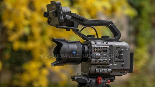 Sony Fx Cinema Camera for Film Making Body Only · Photo 1