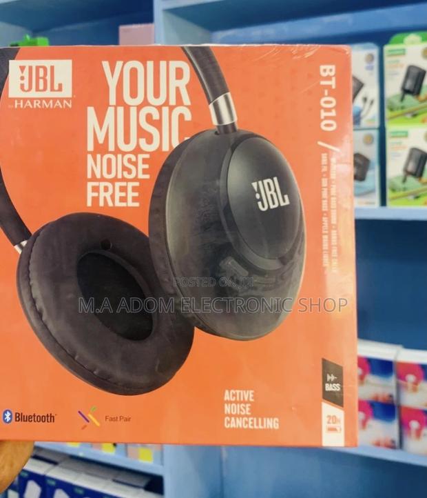 Quality Yet Affordable JBL Bass Noise Cancel Headphone. · Photo 1