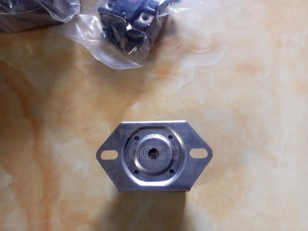 Thermal Reset Switch For Water Heater And Water Distillers · Photo 5