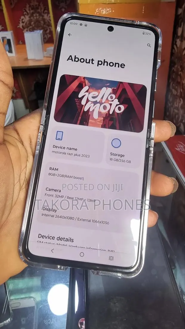 New Motorola Razr 40 Ultra 256 GB Gray · Photo 1