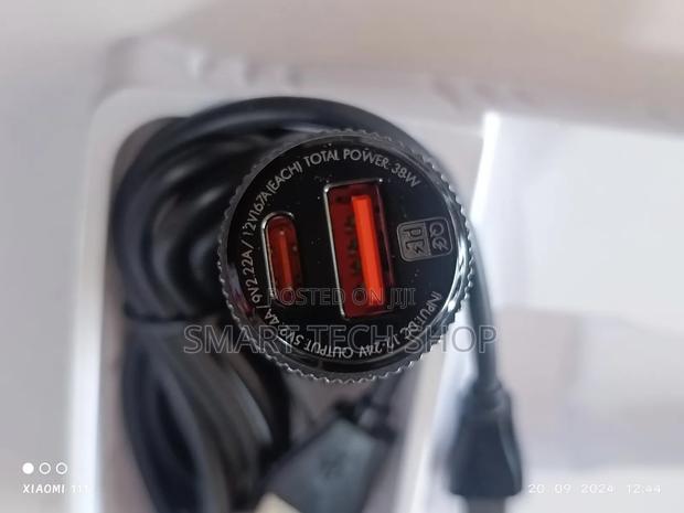 Ldnio 36 Watts Car Charger Type C and Usb Qc3.0 Quick Charge · Photo 7