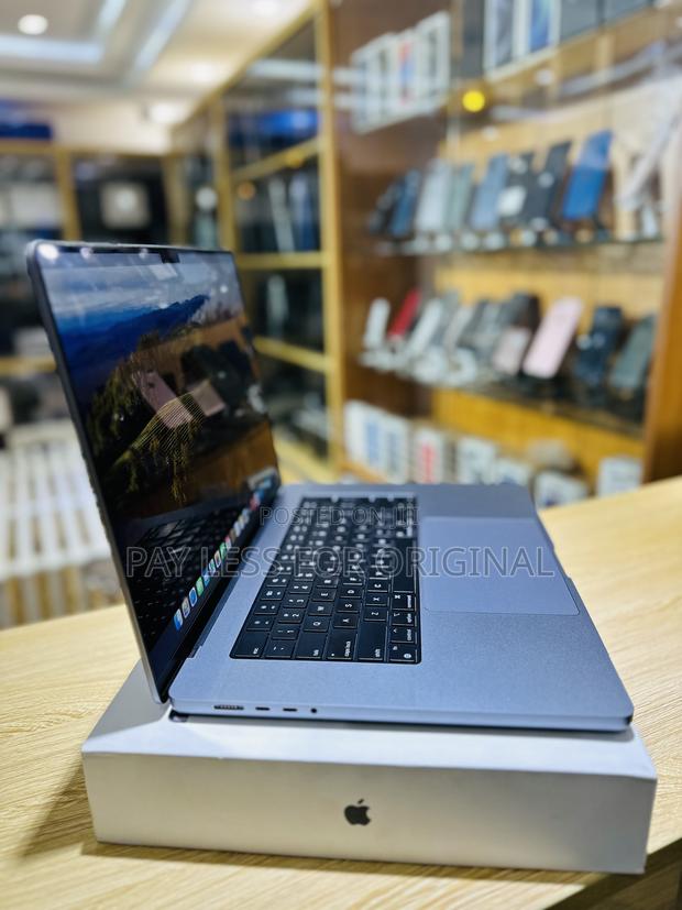 Laptop Apple MacBook Pro 2021 M1 16GB Apple M1 Pro SSD 1T · Photo 4