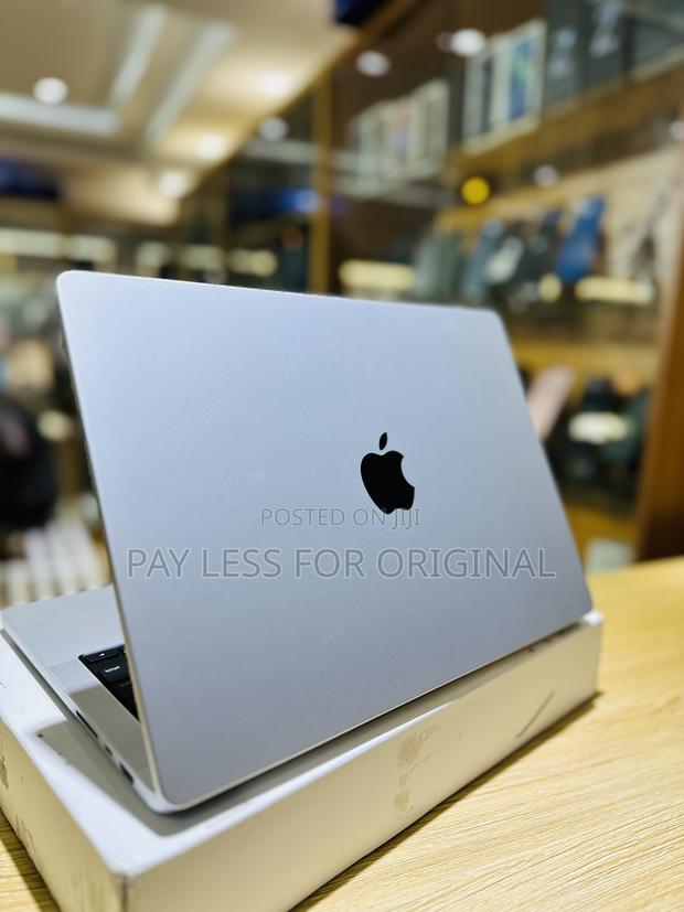 Laptop Apple MacBook Pro 2021 M1 16GB Apple M1 Pro SSD 512GB · Photo 3