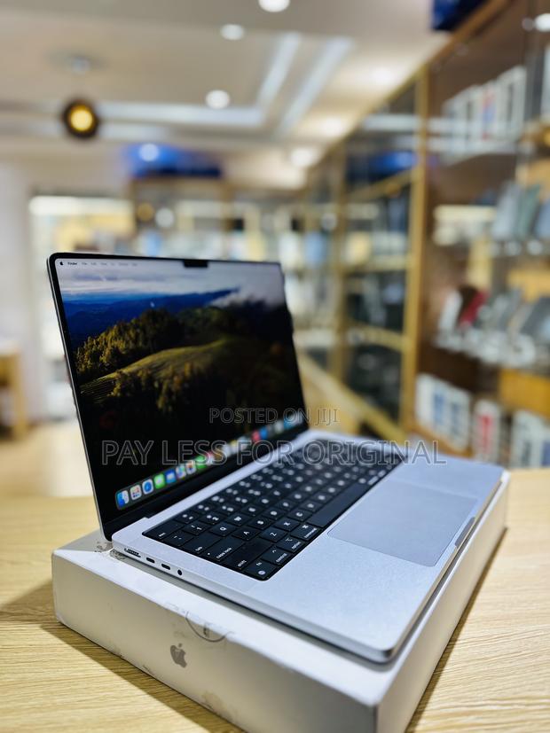Laptop Apple MacBook Pro 2021 M1 16GB Apple M1 Pro SSD 512GB · Photo 5