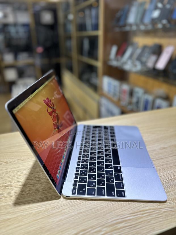 Laptop Apple MacBook 2016 8GB Intel Core I5 SSD 256GB · Photo 3