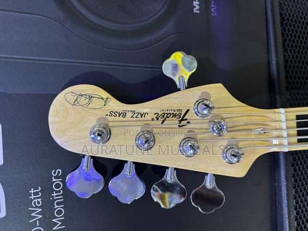 Fender Bass Guitar Cup · Photo 3