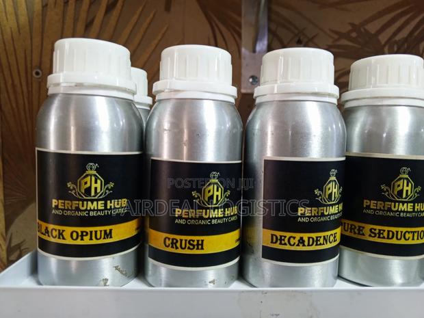 Perfume Oil · Photo 5