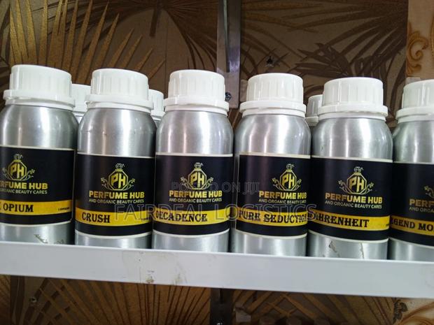 Perfume Oil · Photo 6