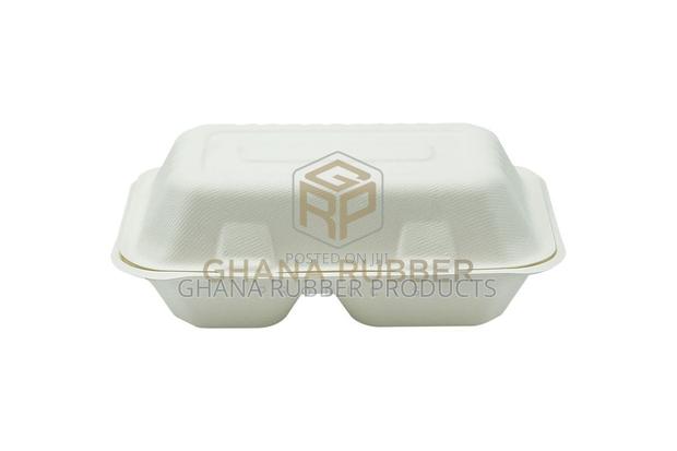 Bagasse 2-Section Clamshell Boxes 9" X 6" (200pcs) · Photo 2