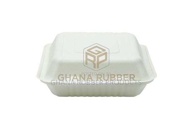 Bagasse 3-Section Clamshell Boxes 9" X 9" (200pcs) · Photo 4