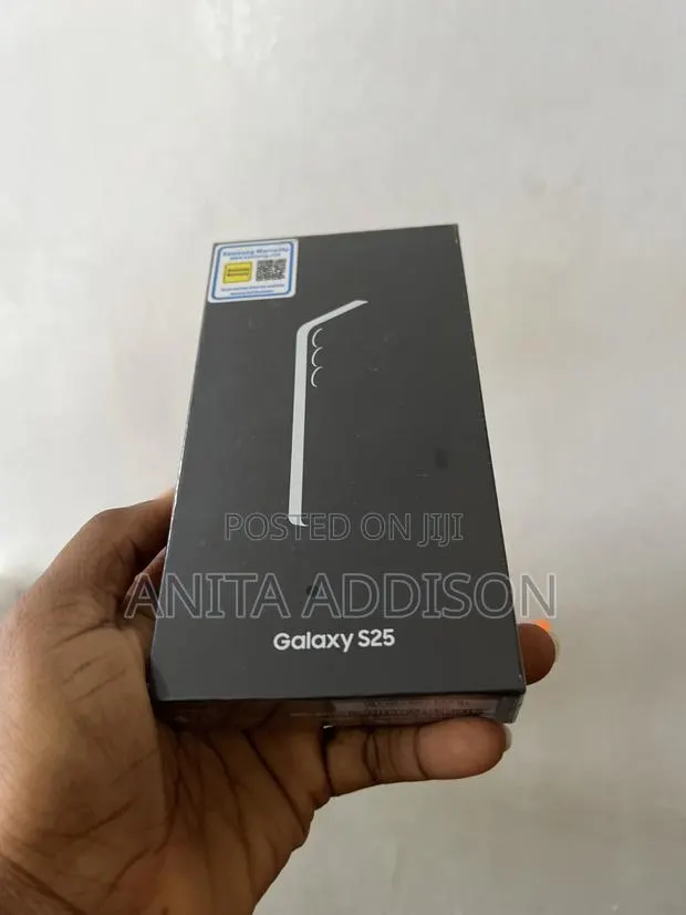 New Samsung Galaxy S25 128 GB Black · Photo 1