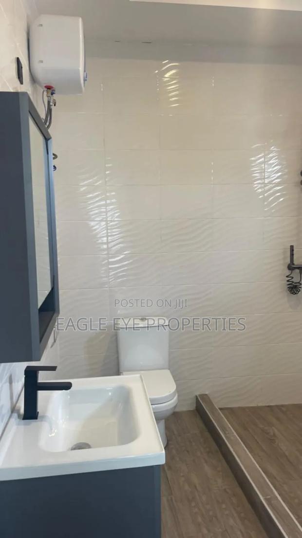 3bdrm House in Spintex for sale · Photo 5