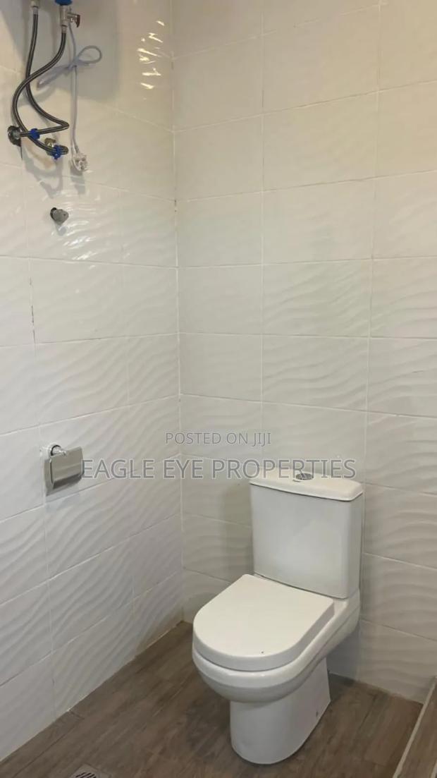 3bdrm House in Spintex for sale · Photo 8