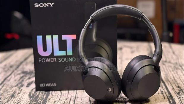 Sony Ult Wear Wireless Noise Canceling Headphones · Photo 2