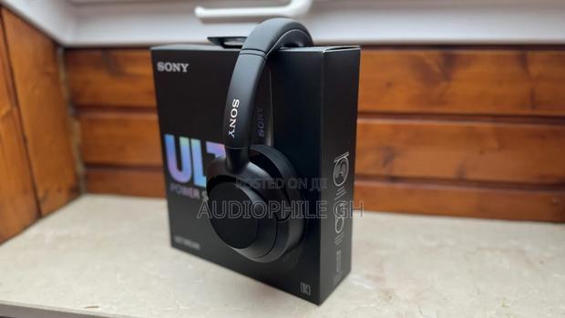 Sony Ult Wear Wireless Noise Canceling Headphones · Photo 3