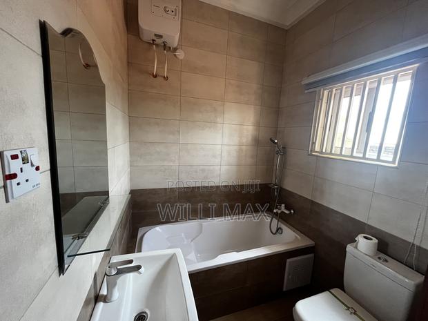 3bdrm Bungalow in Oyarifa for sale · Photo 4