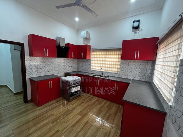 3bdrm Bungalow in Oyarifa for sale · Photo 3