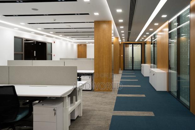 Premium Carpet Tiles · Photo 3